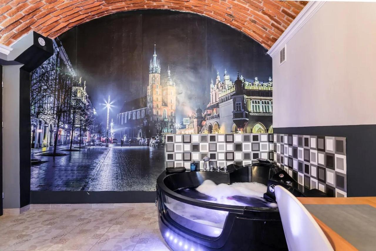 Underground Jacuzzi Rooms Краков Экстерьер фото